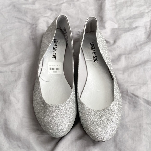 Women’s Ballet Flats - Picture 3 of 4